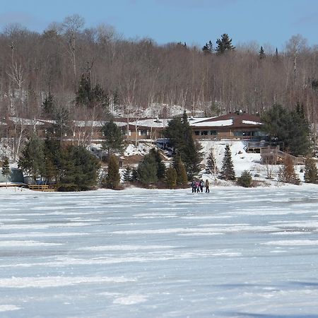 Dunlop Lake Lodge Elliot Lake Luaran gambar