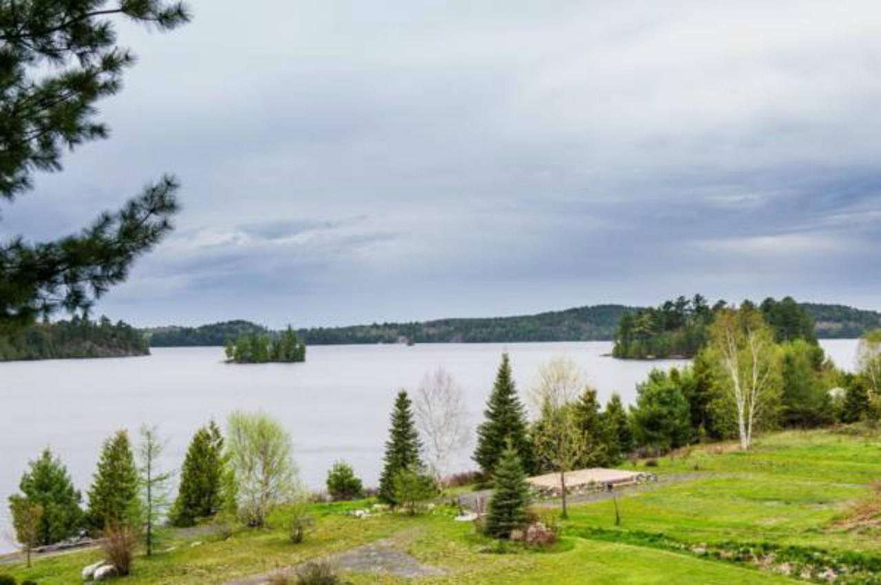 Dunlop Lake Lodge Elliot Lake Luaran gambar
